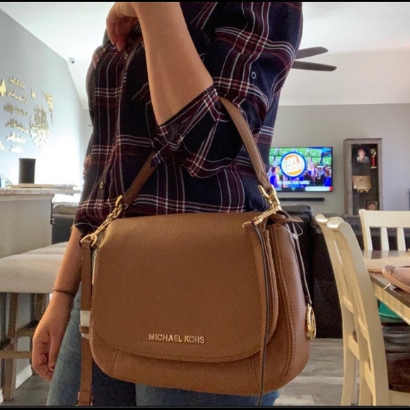New Mk 🥰shoulder / crossbody Bedford bag - Picture 2 of 7